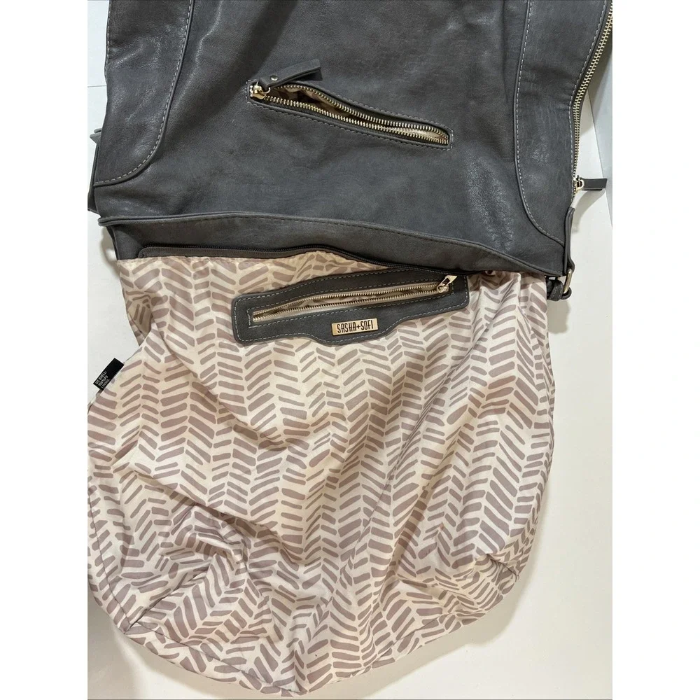 VTG Sasha + Sofi Gray  Faux Leather Large Shoulder Bag
